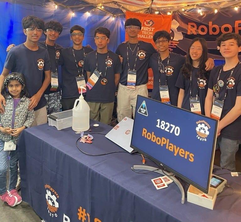 Team 18270 RoboPlayers